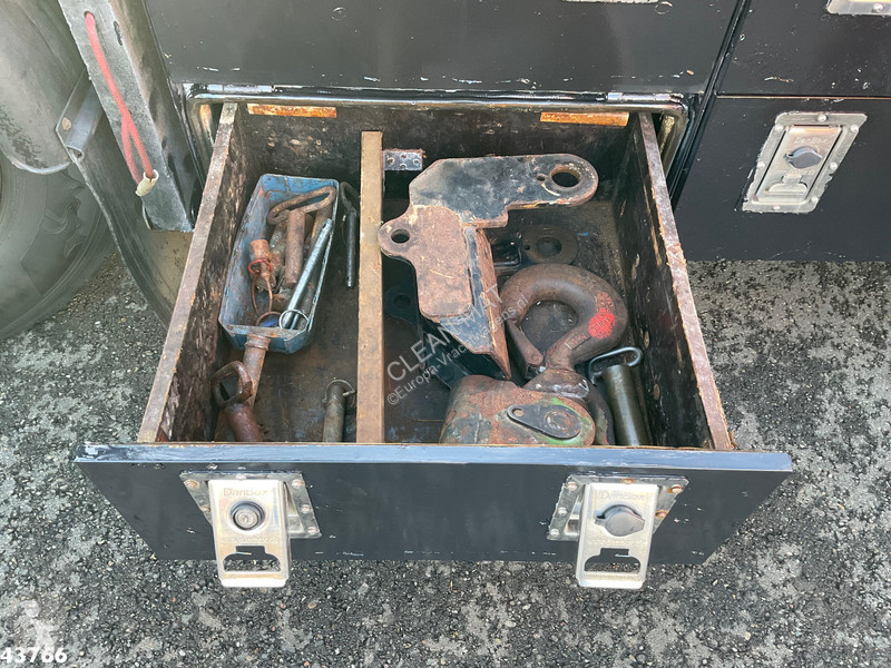Camión MAN 35.480 8x4H Euro 6 HMF 40 Tonmeter...