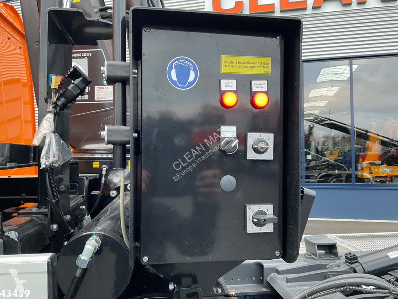 Kamion DAF N XD 450 Hiab 23 Tonmeter laadkraan