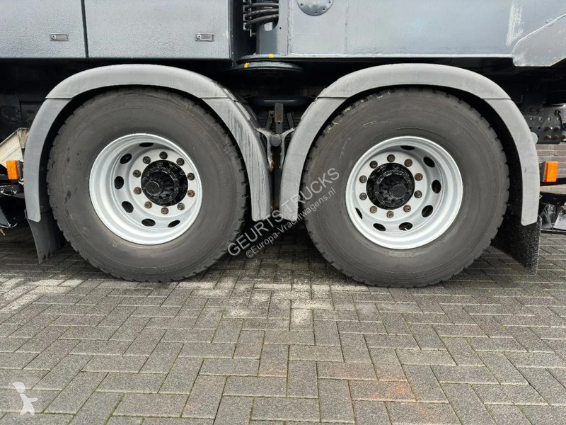 Camion Scania P420 8X4 + LIEBHERR LTF 1045-4.1...