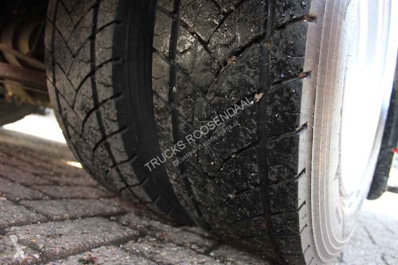 Camion Iveco 100E18 + EURO 5 + LOW KM