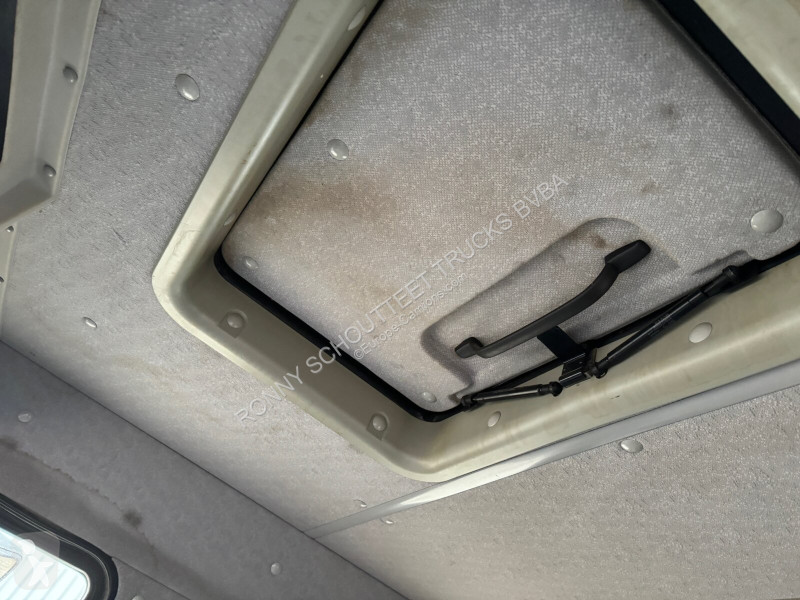 Camion MAN LE 8.180 4X2 BB Doka LE 8.180 4X2 BB...