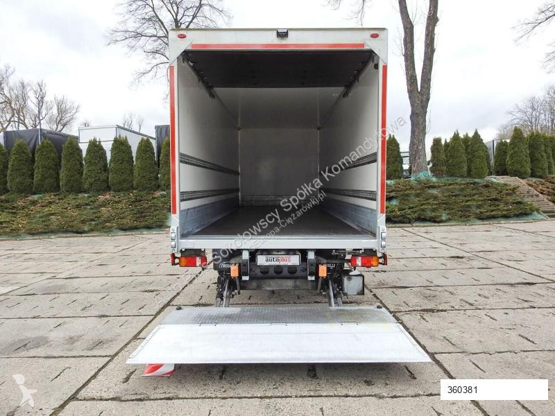Camion MAN TGL 12.220 KONTENER WINDA 18 PALET...