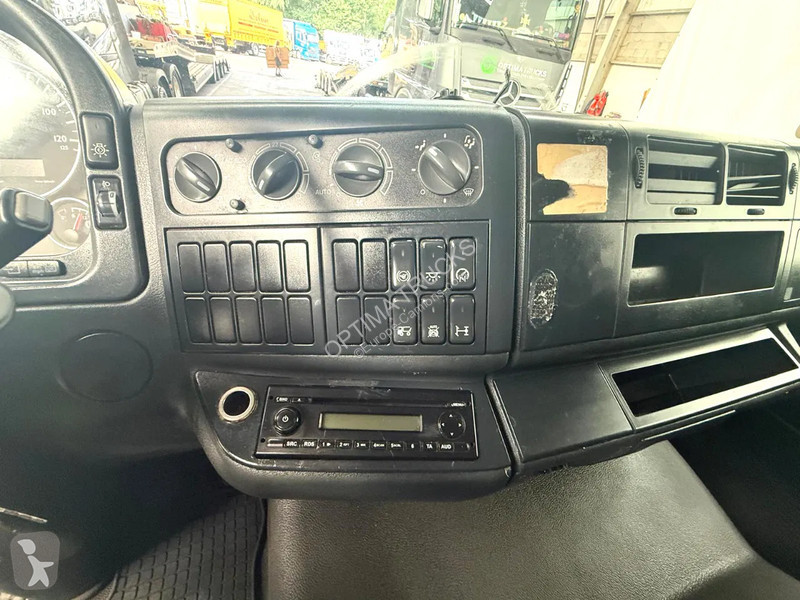 Kamion MAN 12.220 AUTOMAAT / AIRCO