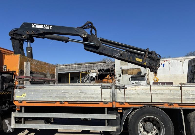 Kamion DAF PLATEAU GRUE HIAB 200 C FAN