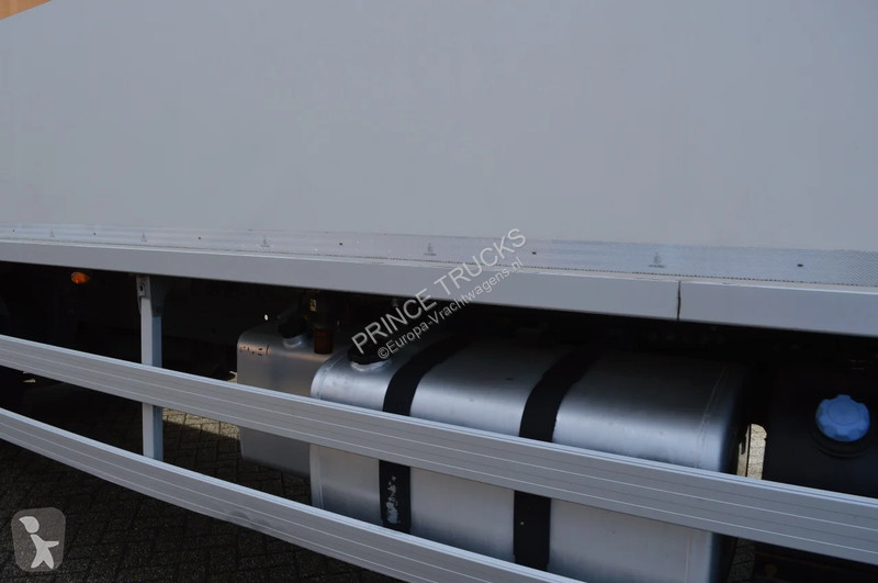Vrachtwagen Volvo FE 260 * EURO5 * CARRIER...