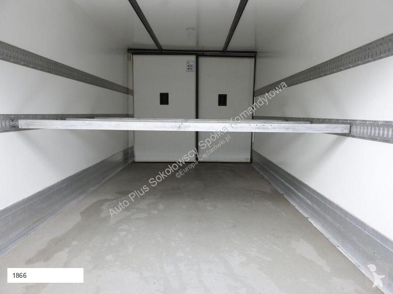 Kamion Mitsubishi CANTER FUSO 7C15 KONTENER...