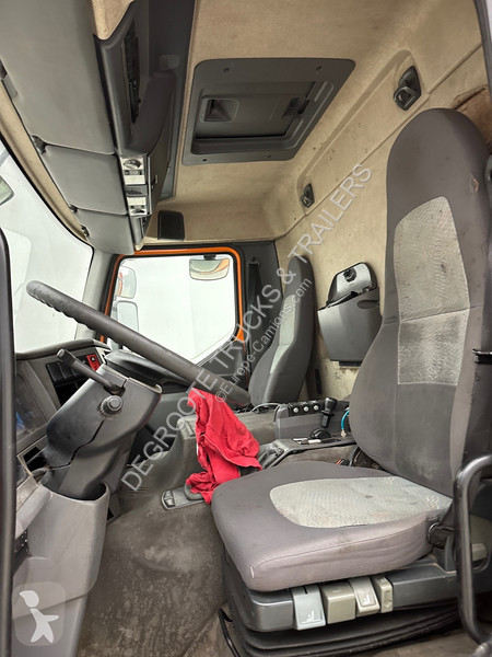 Kamion Renault 360 - 6x4