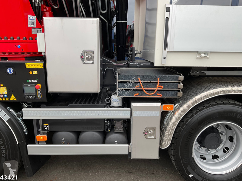 Camion Volvo Effer 145 Tonmeter laadkraan +...