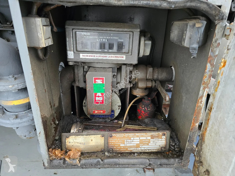 Kamion Renault 150 S / 4000L + 3000L = 7000L /...