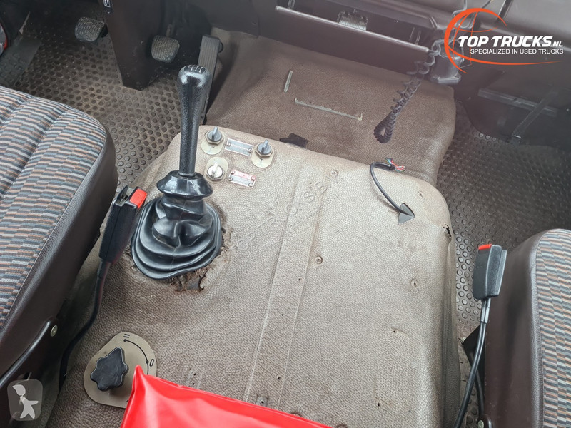 Kamion Mercedes 4x4 - 1.200 ltr...