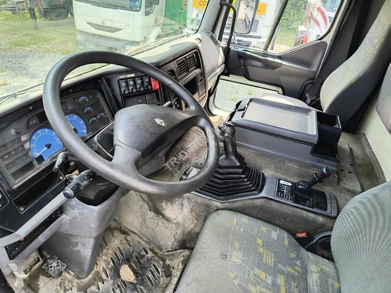 Camion Renault 370 11000L INSULATED INOX TANK -...