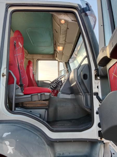 Camion Iveco AD 260 T 44