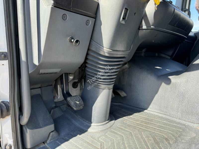 Kamion Mercedes 2528 L