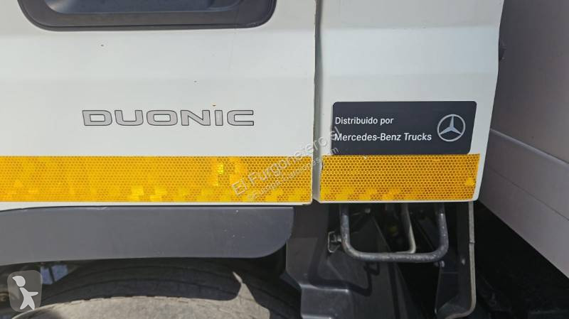 Camion Mitsubishi Fuso