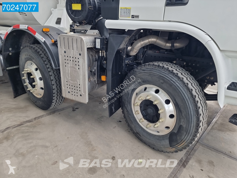 Camión Shacman L3000 8X4 NEW 8m3 Liebherr Mixer...