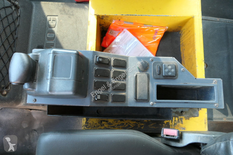 Camion Unimog U4000 437/25 DoKa EURO-5