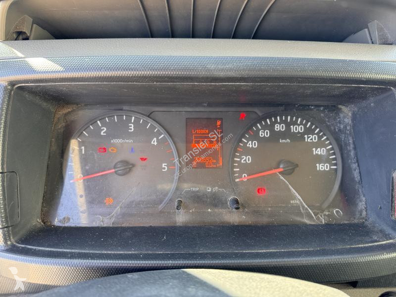 Camion Nissan NT 400 CABSTAR ZAARBU