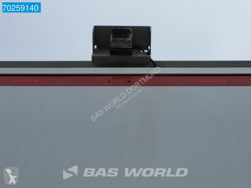 Camion Mercedes 816 4X2 7.49t Thermoking B-100...