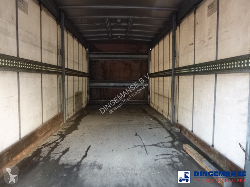 Kamion Renault 180 dci 4x2 curtain sider