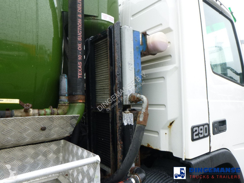 Lastbil Volvo FM7 290 6X4 RHD vacuum tank 13.7 m3