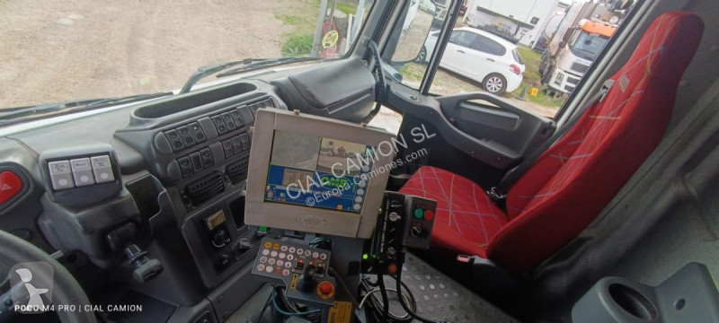 Utilaje pentru drumuri Iveco 260 E 31