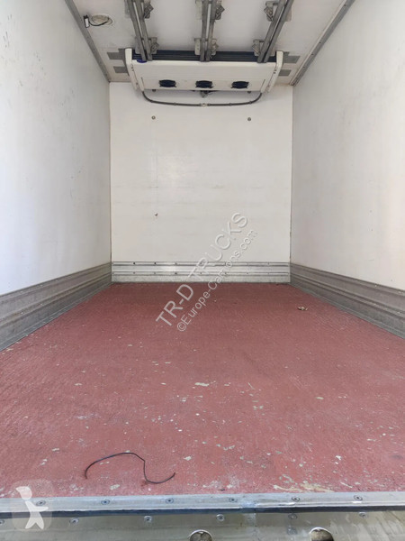 Camion Iveco ML 120 E18 EUROCARGO - CARRIER...