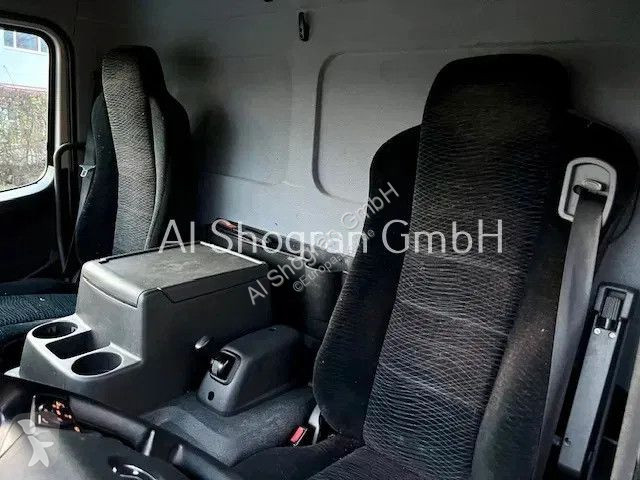 Vrachtwagen Mercedes 1218 Carrier Supra...