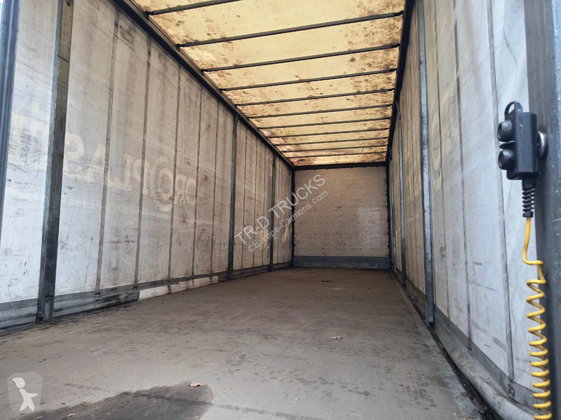 Camion DAF 75310 RETARDER - D'HOLLANDIA 2500 KG...