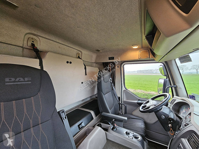 Kamion DAF 260 16T BED LIFT DOORS