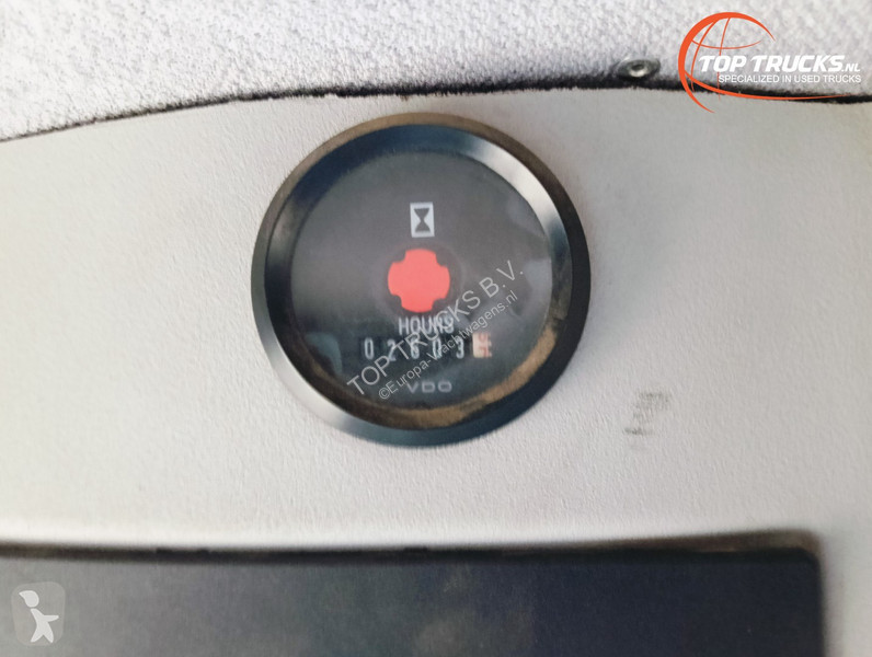 Camion MAN 18.220 4x4 -4.000 ltr -200 ltr Foam...