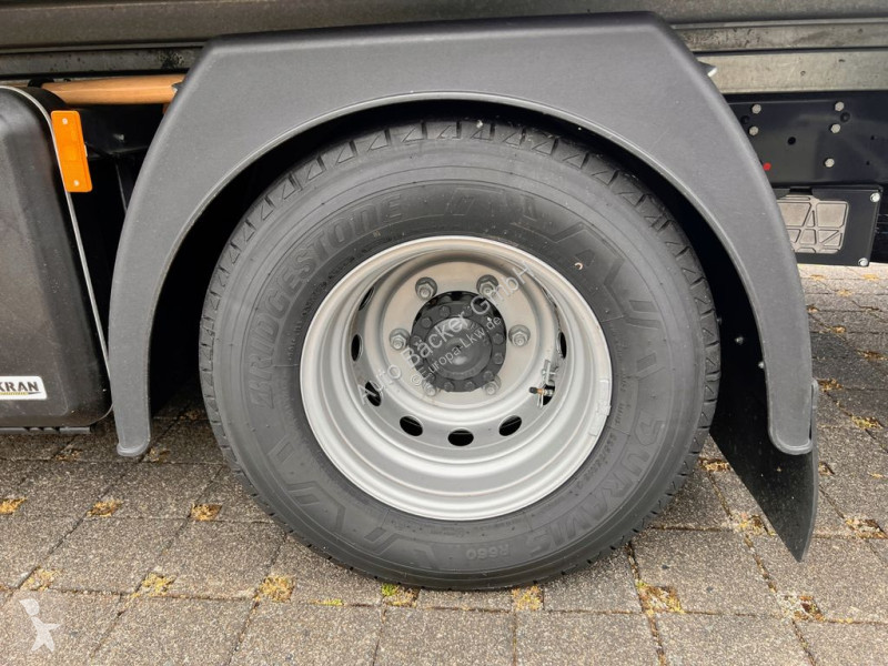 Kamion Iveco 70 C 18 DoKa 5500mm...