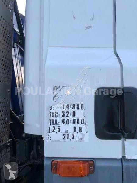 Camion DAF bâche 85360