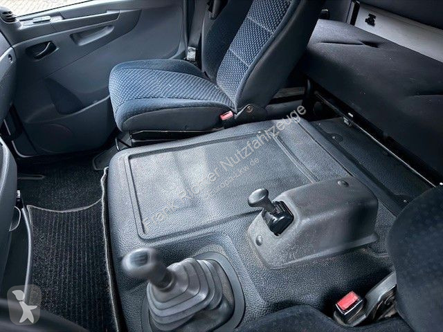 Kamion Mercedes...
