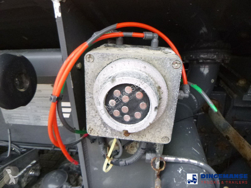 Camion MAN TGS 6X2 RHD fuel tank 20 m3 / 4 comp