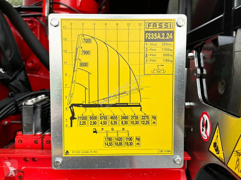 Kamion Iveco T-Way AD380T43H AT Crane Truck (3...