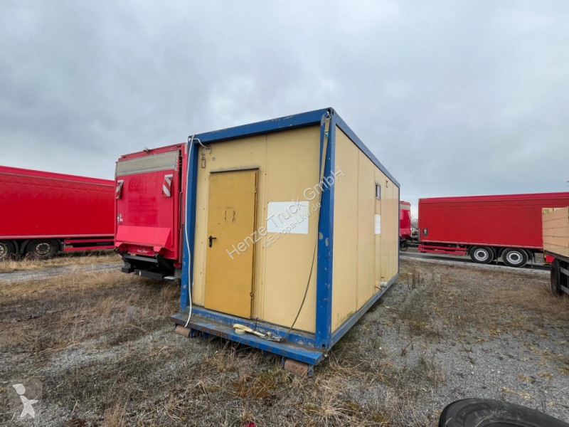 Uitrusting voor vrachtwagens    Abrollcontainer...