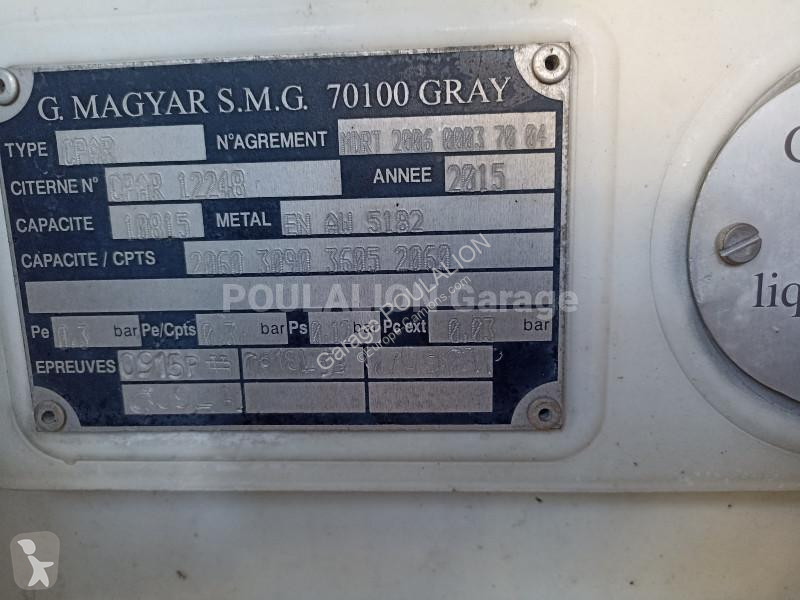 Kamion Renault CITERNE MAGYAR 10500L, 4 CPTS D...