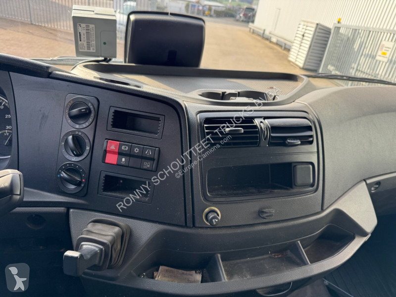 Camión Mercedes Atego 1221 L 4x2 Atego 1221 L...