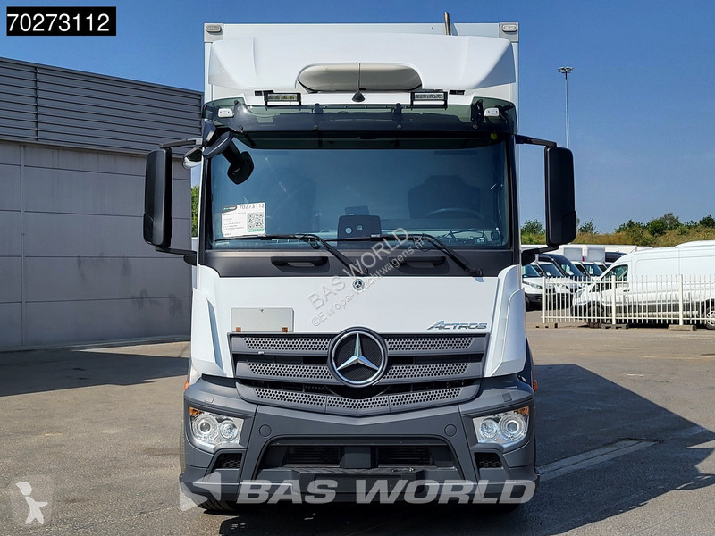 Kamion Mercedes 1827 4X2 2.000kg Ladebordwand...
