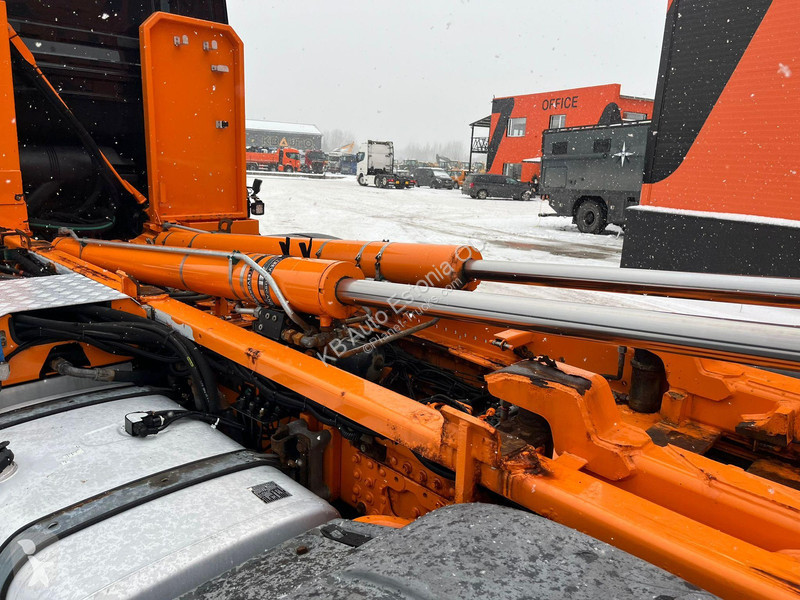 Kamion MAN 35.500 8x4H*6 PALFINGER T 20 ton /...