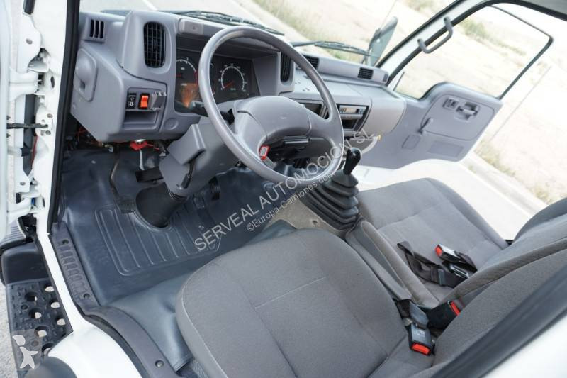 Camion Nissan