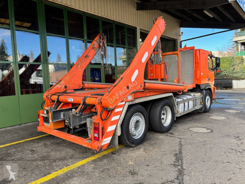 Kamion Volvo fm 400