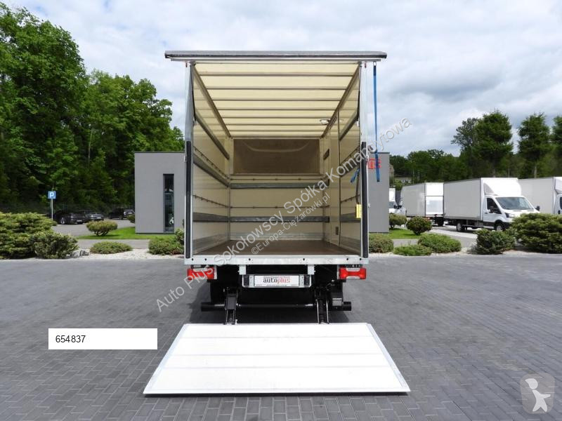 Kamion Iveco DAILY 35C16 KONTENER WINDA 8 PALET...