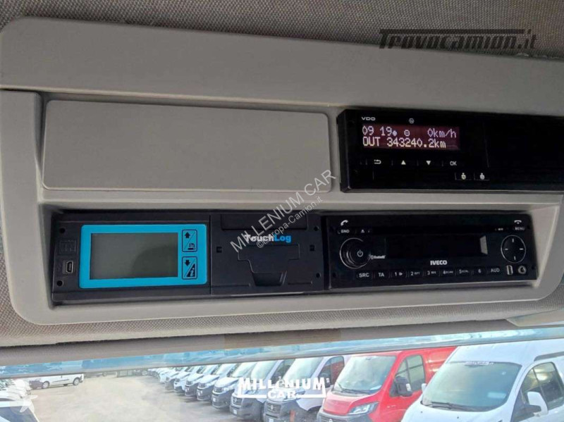 Camião Iveco 120L22 CELLA FRIGO 5,50 FRC SPONDA