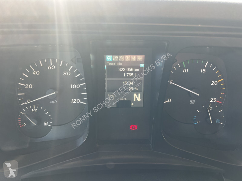Camion Mercedes Arocs 3243 K 8x4/4 Arocs 3243 K...