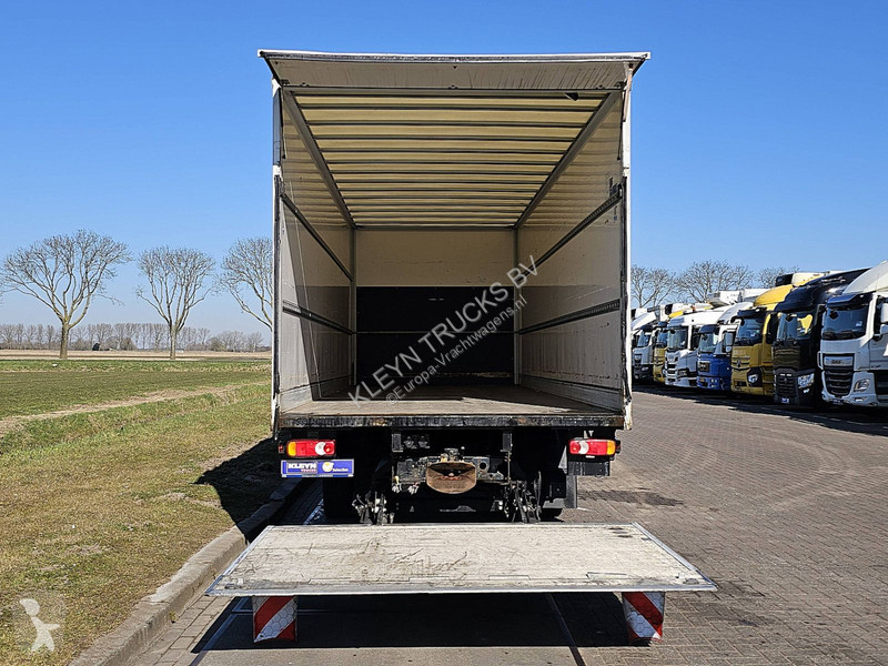 Kamion Iveco 120E25 EUROCARGO 3 SEATS AIRCO LIFT