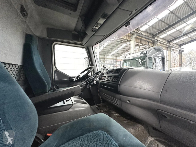 Kamion DAF 180 GLASVERVOER / TRANSPORT GLAS...
