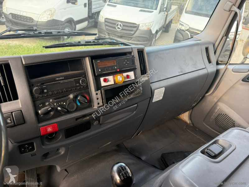 Camion Isuzu ISUZU FSR 34 TAEN-12/MIDI Altri...