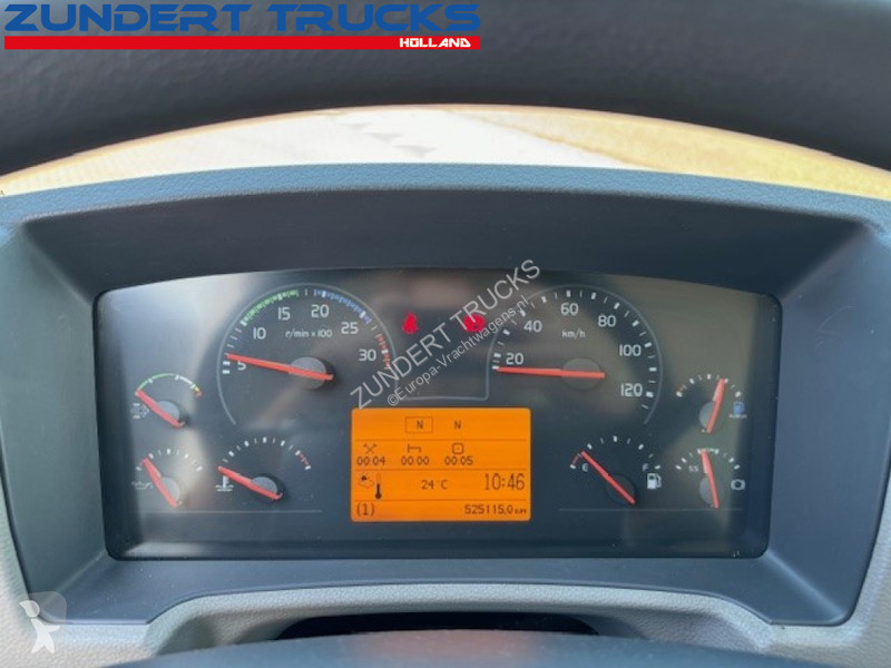 Kamion Volvo 250 CARRIER EASY COLD, PALFINGER...