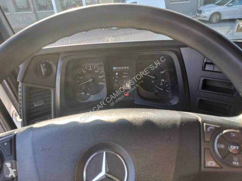 Vrachtwagen Mercedes